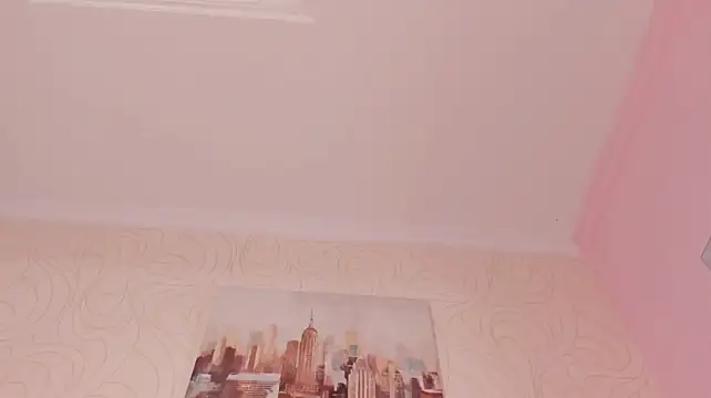 skysaenz stripchat live cam model
