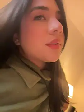vellaah stripchat live cam model