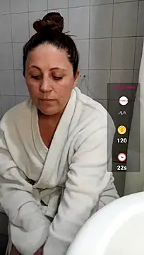 SofiEsteves stripchat live cam model