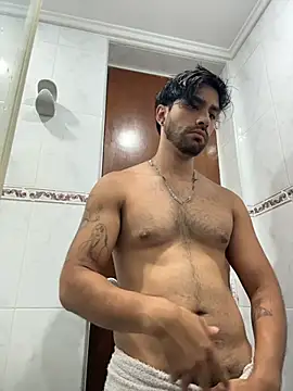 SantiagoMelendez stripchat live cam model