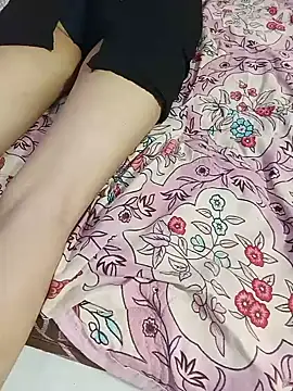Chikkii_0 stripchat live cam model