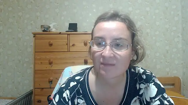 Smart_Rose stripchat live cam model