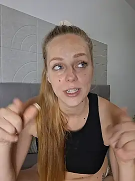 Larifari0406 stripchat live cam model