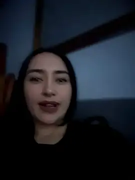 preetypeach stripchat live cam model