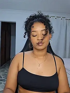 Tammy-Bliss stripchat live cam model