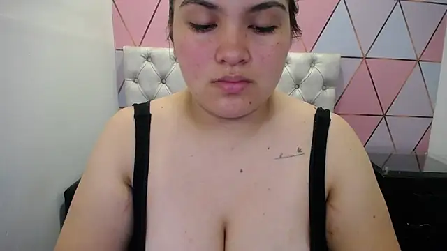 Marinasexxx stripchat live cam model