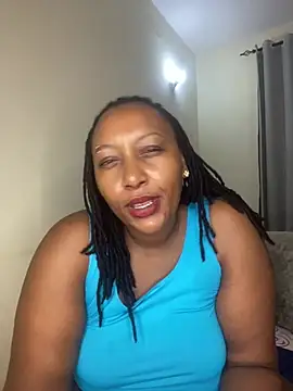 FREAKYBBW_001 stripchat live cam model