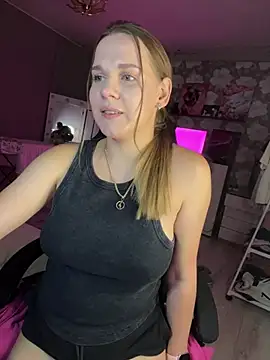 Lexi_noah stripchat live cam model