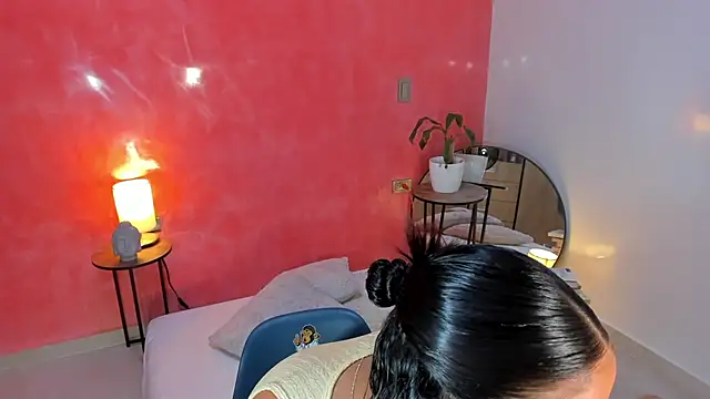 Isa_snow stripchat live cam model