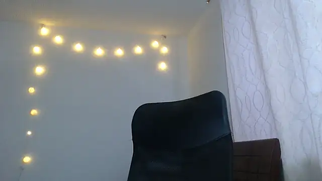 nalafoster stripchat live cam model