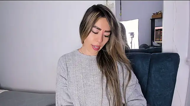 Ariana-Cobos stripchat live cam model