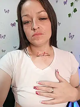 Isa_bluee stripchat live cam model