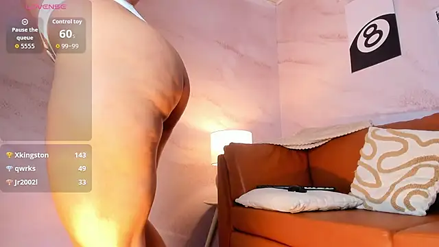 Marilyn_Mulata stripchat live cam model