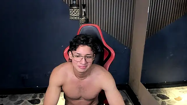 Axxel_Muscle stripchat live cam model