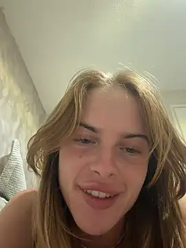 Honey_Soulx stripchat live cam model