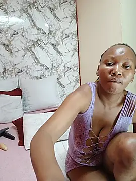 xxBoobieGal stripchat live cam model