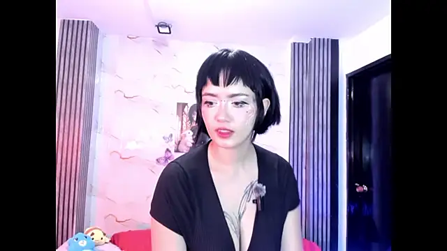 addison_avery stripchat live cam model
