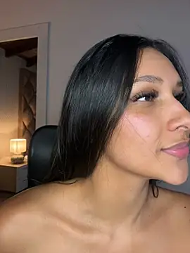 TalianaFerrers stripchat live cam model