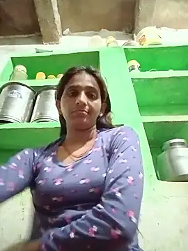 Baby__Shreya stripchat live cam model