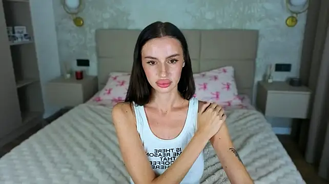 Snow_WhiteeeX stripchat live cam model