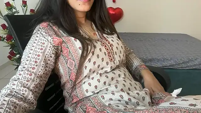 PiNk_ViBeS_ stripchat live cam model