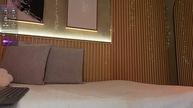 ellette__ stripchat live cam model