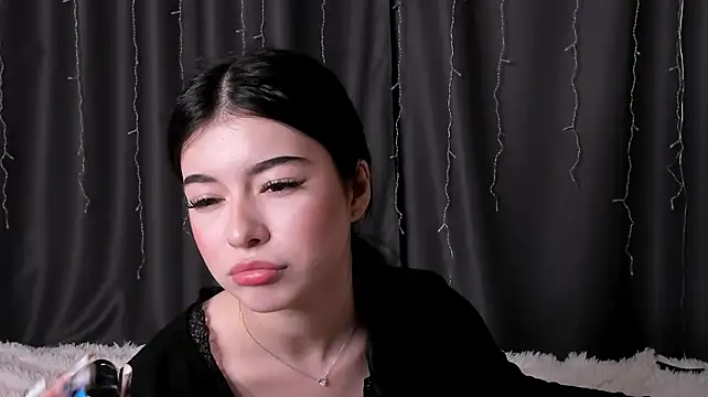 youllwanttocomeback stripchat live cam model