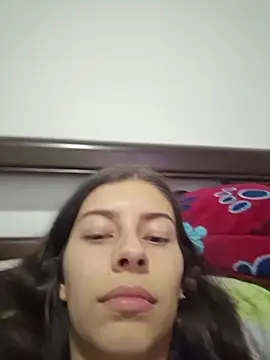 IrisBound stripchat live cam model