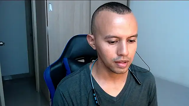 Damian_Wish stripchat live cam model