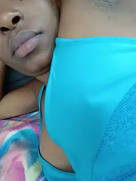 yellowvenorm stripchat live cam model