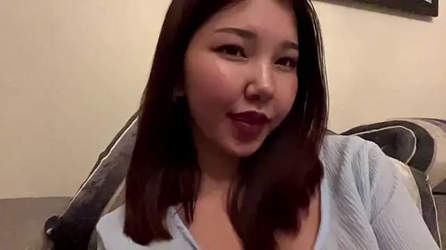 AnnettWinfrey stripchat live cam model