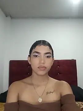 Sofia_Ji stripchat live cam model