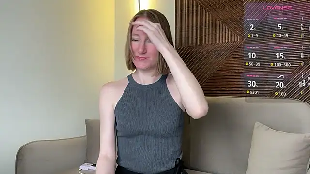 MonikaBos stripchat live cam model