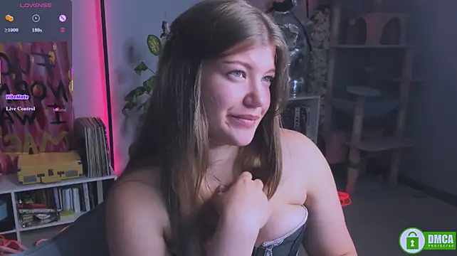 oh_adaline stripchat live cam model
