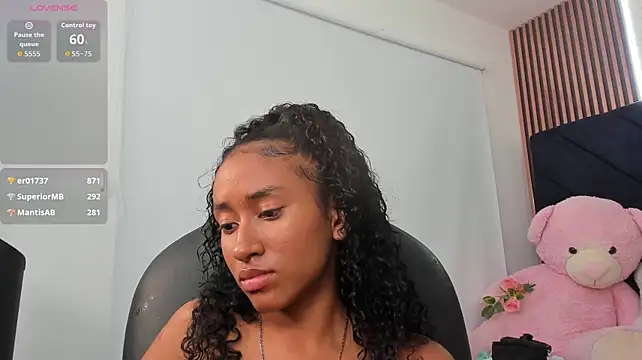 vicky_castillo stripchat live cam model