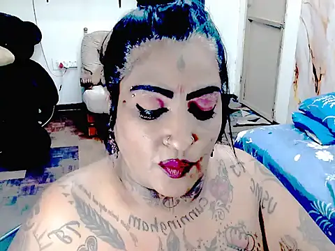 Indiancatz2 stripchat live cam model