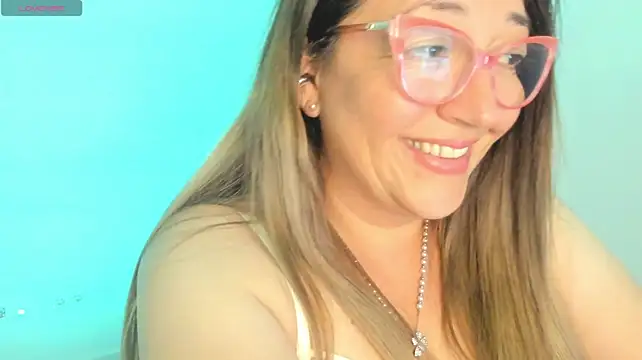 Naty_Mature_ stripchat live cam model