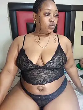 OpulentVixen stripchat live cam model