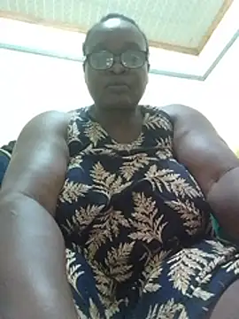 Ebonypearl2 stripchat live cam model