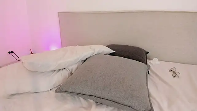 kami_kaze_ stripchat live cam model