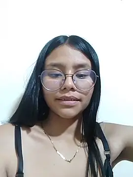 Angel-Delux stripchat live cam model