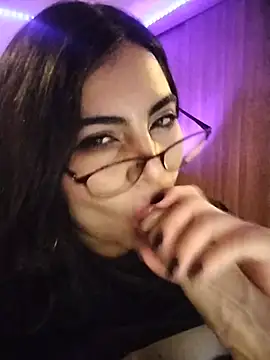 Roxxy_Sade stripchat live cam model
