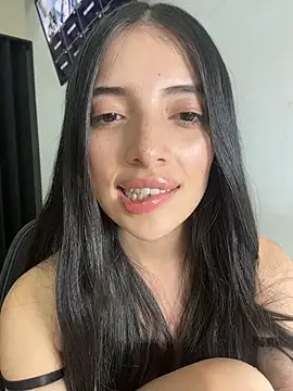 cynthia__ stripchat live cam model