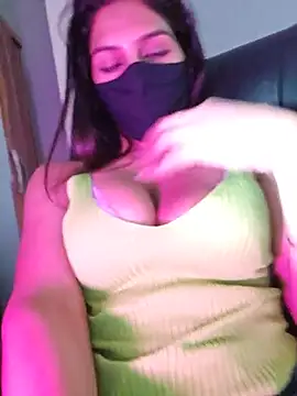 pia-gupta stripchat live cam model