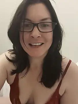 DesreRose stripchat live cam model