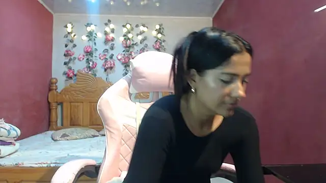 Coral0403 stripchat live cam model