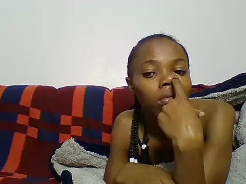 littlefrankie stripchat live cam model