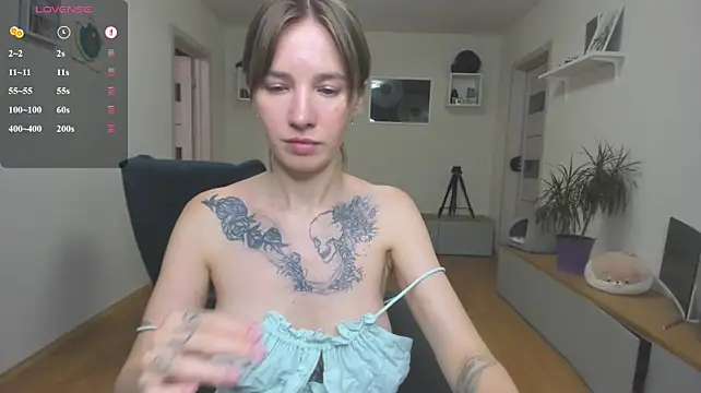 mel_collins stripchat live cam model