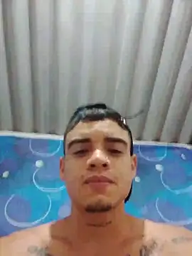 mailo_bronw stripchat live cam model