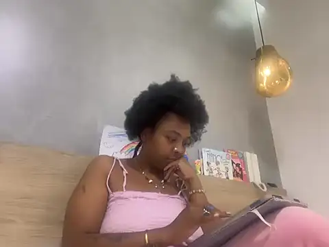ChocolateCakeQueen stripchat live cam model